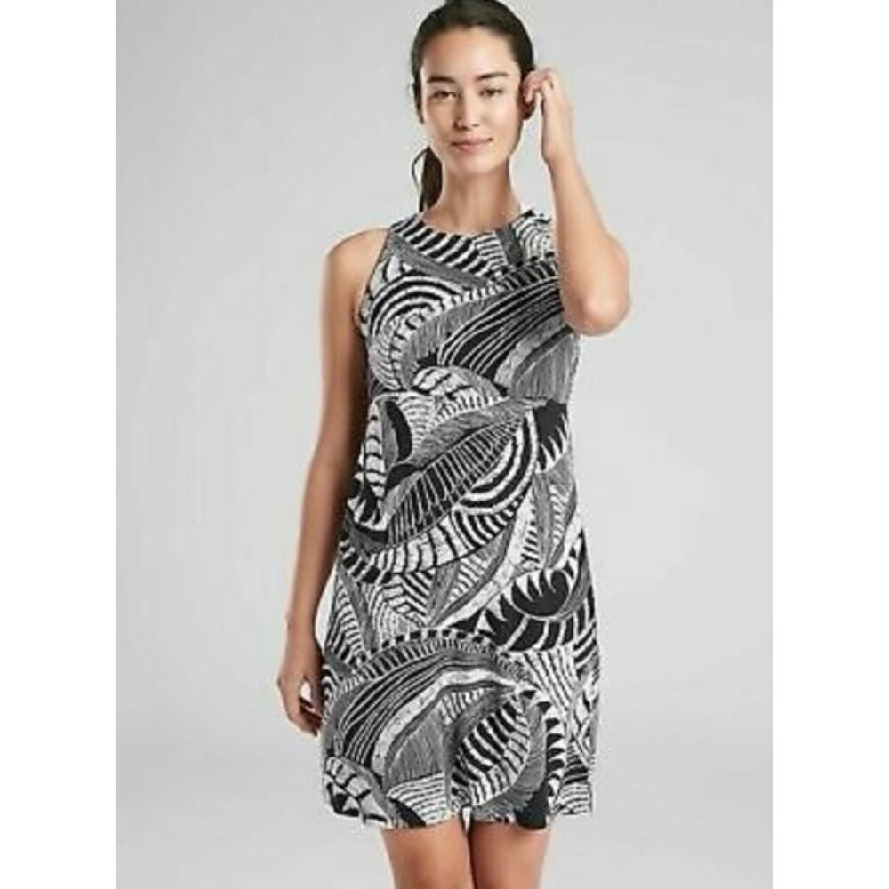 ✨Athleta Santorini High Neck Sz Small Dress Zuma Print Black✨